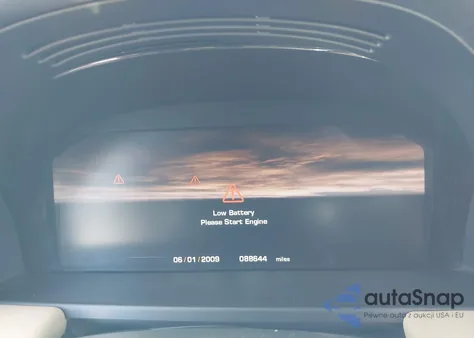 2011 Land Rover Range Rover Hse z USA, uszkodzony, nr VIN SALMF1D43BA353695